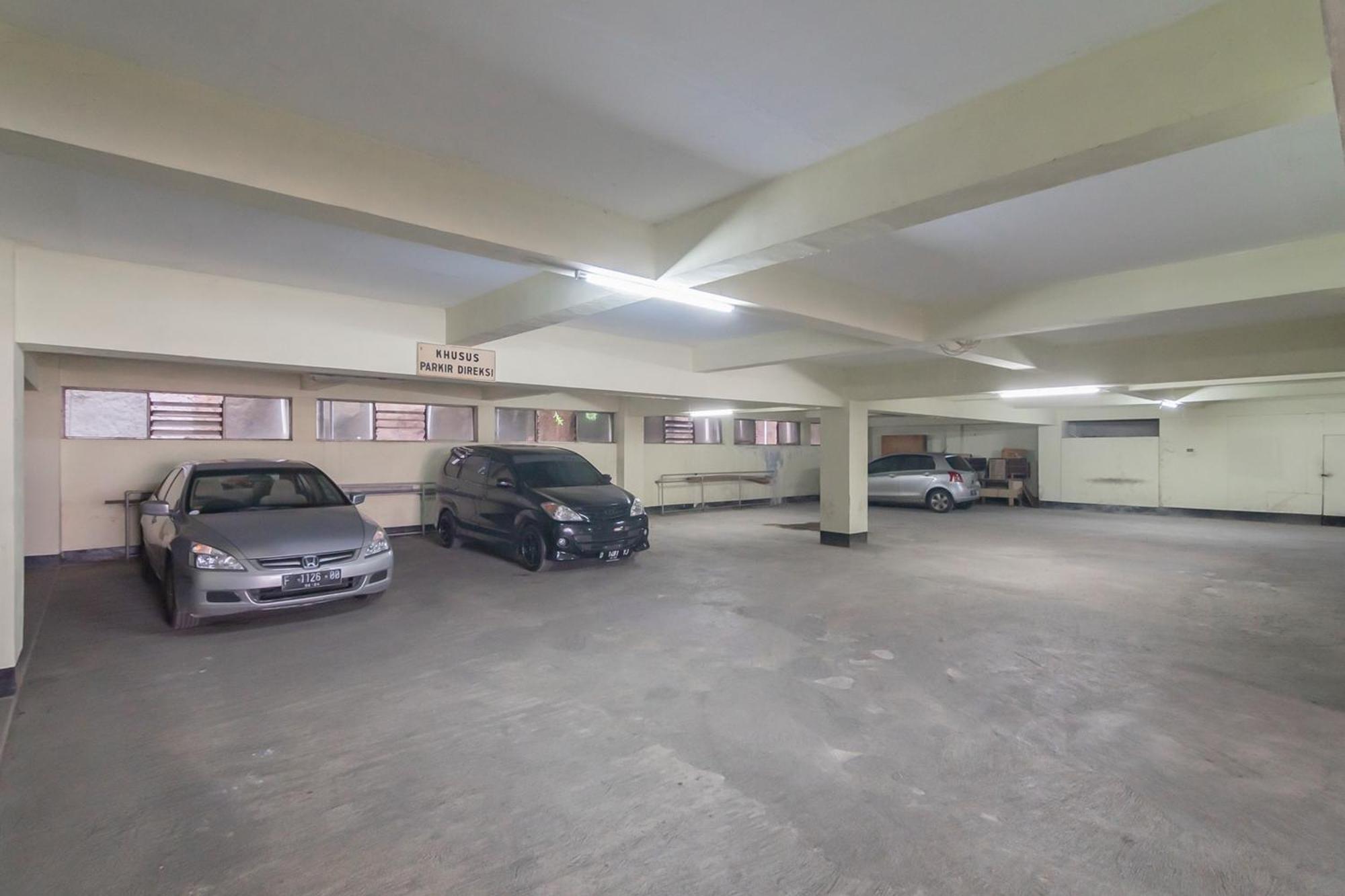 Reddoorz Near Sukabumi Station 2 Hotel Exterior photo
