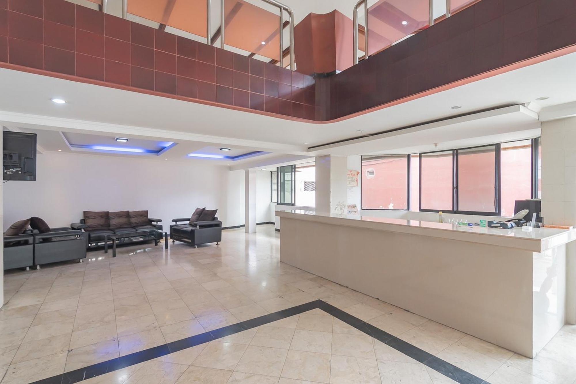 Reddoorz Near Sukabumi Station 2 Hotel Exterior photo